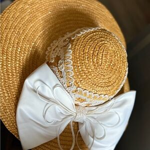 Wide Brim Straw Hat w/‎ White Lace & Bow - Formal, Kentucky Derby, Church